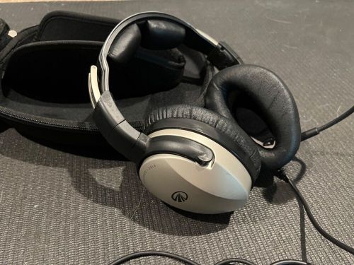 Lightspeed zulu 2 bluetooth anr headset with dual ga plugs