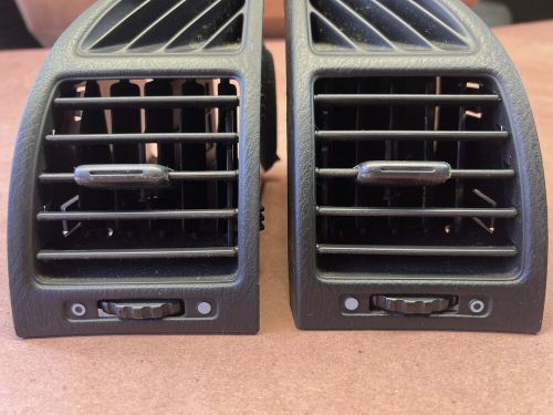 98 Honda Prelude AC Vents on Dashboard Dash Heater Vent BLACK Pair H22A4 97-01, US $24.99, image 4