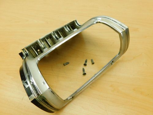 GRILL END TRIM MOLDING AT TURN SIGNAL RH FRONT 1970 1971 IMPERIAL 70Ci2-1G5-R, US $29.47, image 2