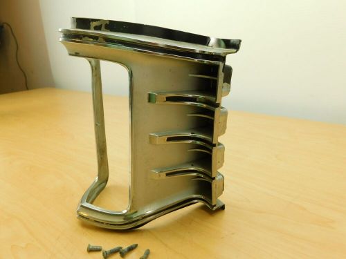 GRILL END TRIM MOLDING AT TURN SIGNAL RH FRONT 1970 1971 IMPERIAL 70Ci2-1G5-R, US $29.47, image 20