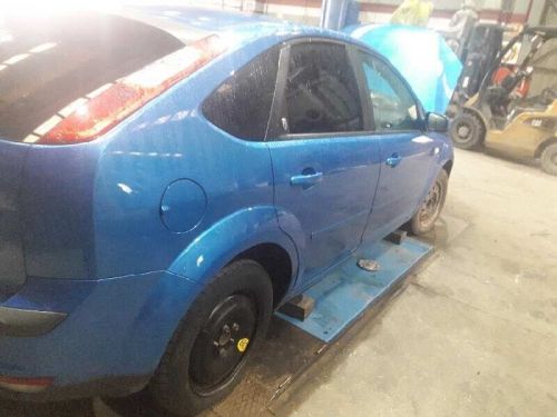 924003100 left front door lock for ford focus berlina cap 1.6 2462572-