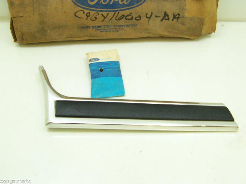 Nos 1974 montego drivers side fender moulding