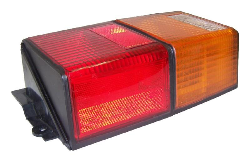 Crown automotive 83504317 tail lamp assembly 84-96 cherokee (xj)