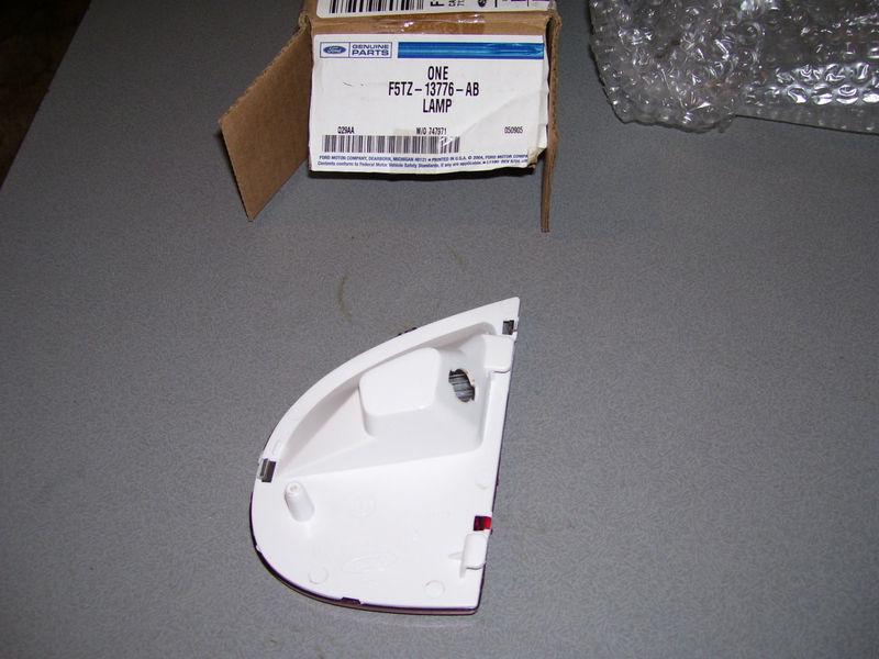 NOS 1995 Ford Explorer interior door trim panel lamp assembly F5TZ-13776-AB., US $24.66, image 2