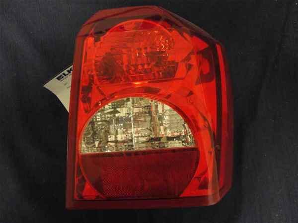 08-12 caliber rh tail light oem lkq