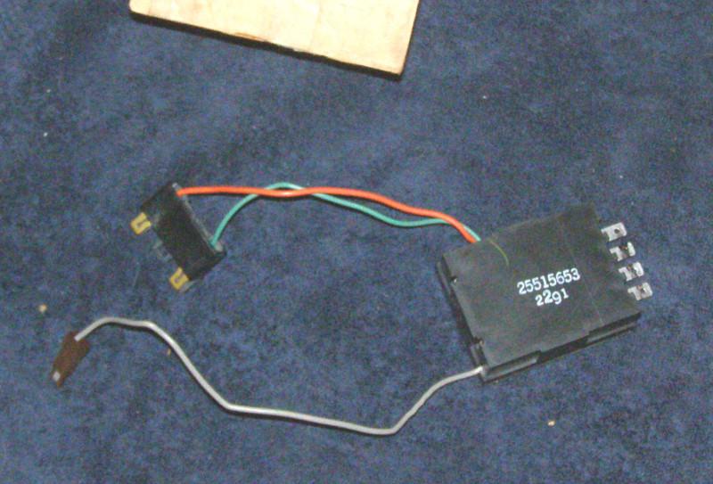 GM# 25515653 or GM#25502418 or GM#25519224 Chime/buzzer for headlamps & belts, US $19.99, image 3