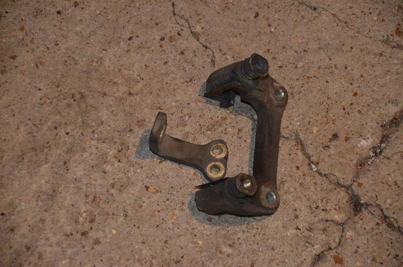 1994 honda del sol 5 spd b16a3 #1453 rear brake caliper bracket lh