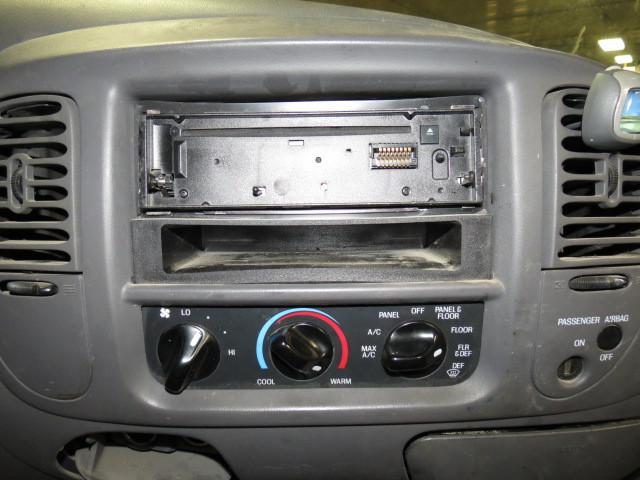 2000 ford f150 pickup radio trim dash bezel 2576040