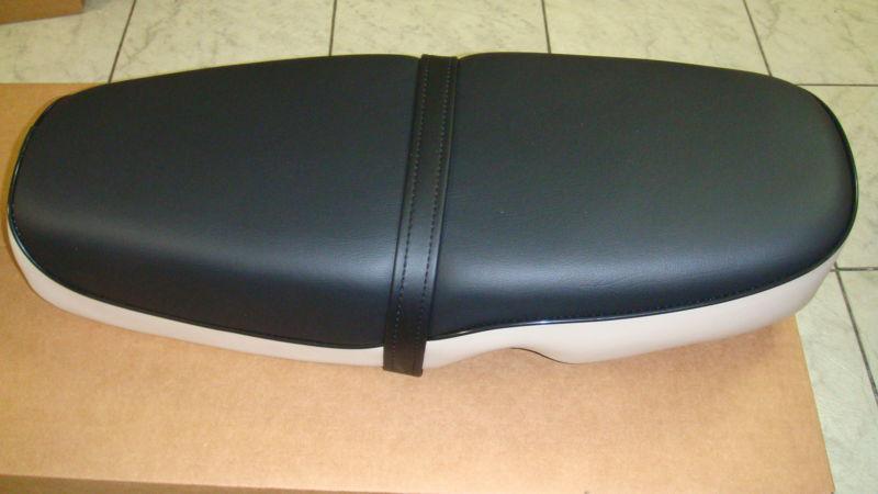 HONDA S65 CS65 SPORT 65 BRAND NEW COMPLETE SEAT , US $74.99, image 3