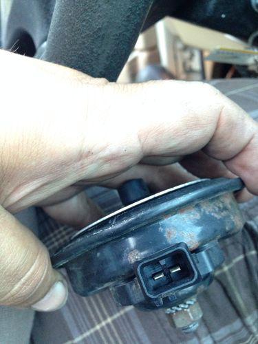 93 94 95 96 96 97 98 99 00 VOLVO 850 S70 V70 C70 00-04 C70 ALARM SIREN HORN P80, US $25.00, image 2