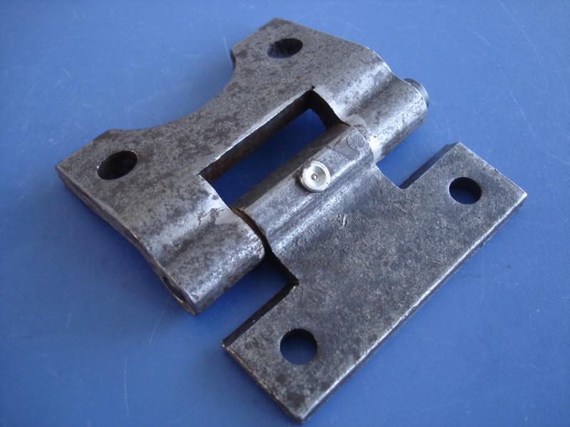 Mercedes Benz W116 right front door hinge 280S 280SE 450SE 450SEL 280SEL 350SEL, US $49.90, image 2