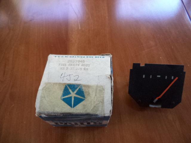Nos mopar fuel gauge 70 71 72 73 plymouth fury 71 72 73 dodge polara monaco