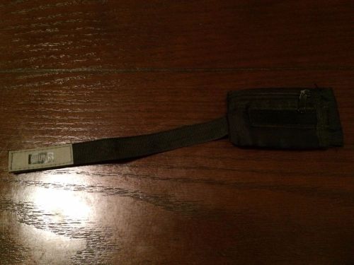 Chums velcro shoelace pouch, black