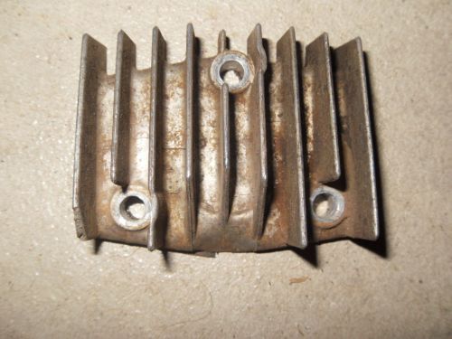 1980 honda atc 110  - cylinder head - rocker arm cover