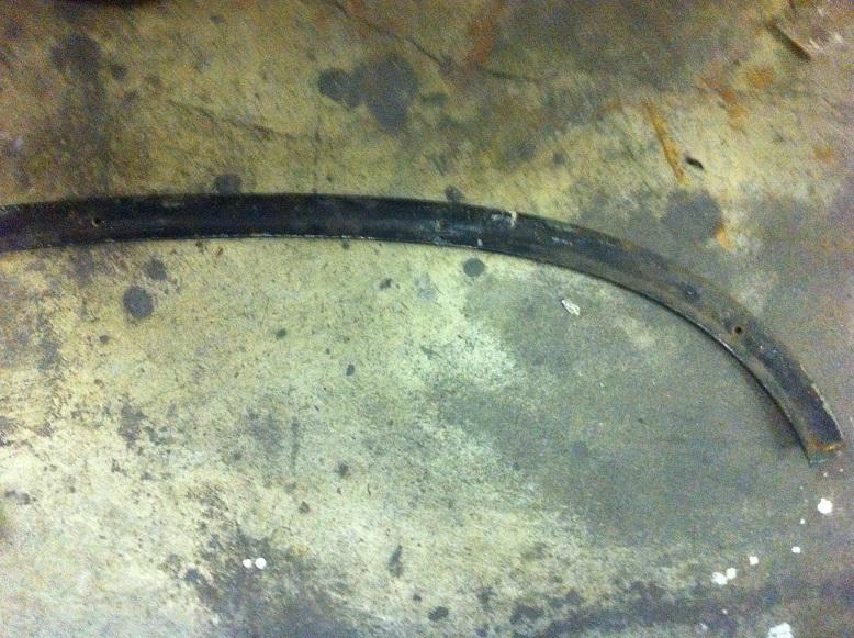 55 56 57 chevy windshield lower right garnish trim molding used