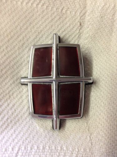 Lincoln town car trunk lock cover emblem