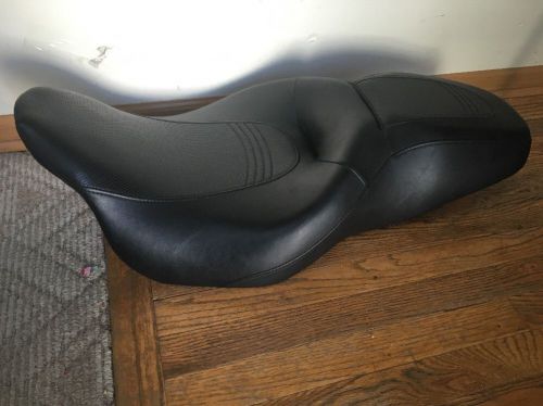 Harley davidson street glide seat
