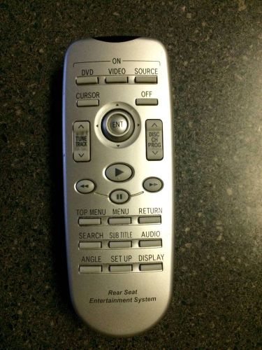 Oem toyota rear dvd entertainment remote control rear seat oem 86170-45010