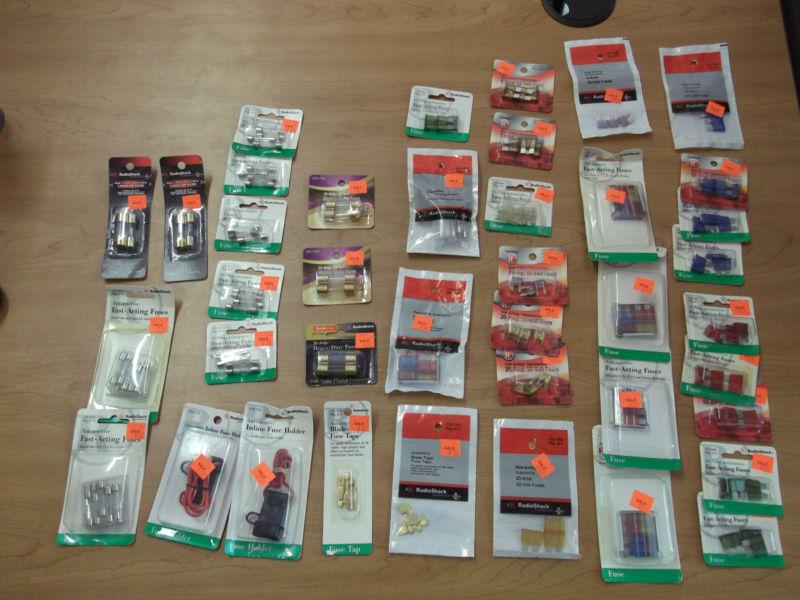 Large Lot of RadioShack Automotive / Car Fuses / Fuse Holders, 40 packages, US $30.00, image 4