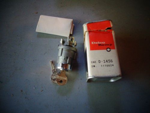 1950&#039;s 1960&#039;s era delco remy ignition switch &amp; keys vintage tractor car 1116624