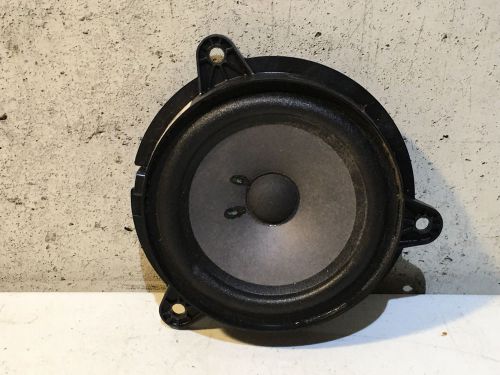 2003-2004 nissan murano bose front  door speaker oem c#8 /56