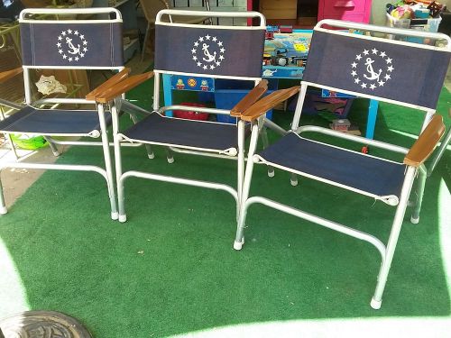 Three vintage eez-in marine products aluminum blue captain folding chairs