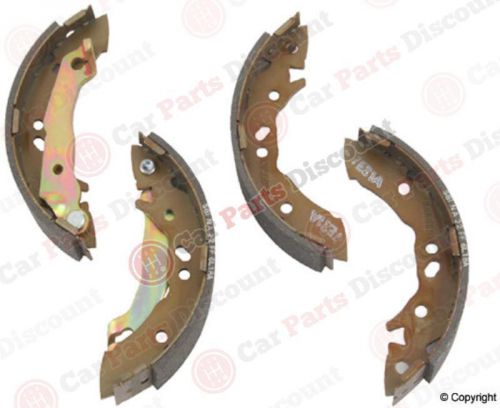 New hi-q rear brake shoe set, 5830522a01