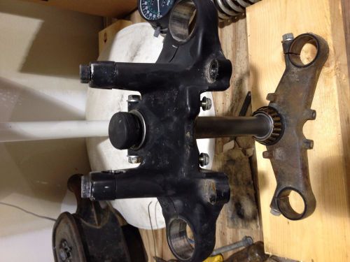 Honda gl1000 1977 triple clamp upper, lower, with bearings and nuts