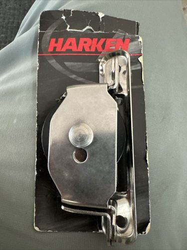 Harken 310 2"(51mm) wire block thru-deck 