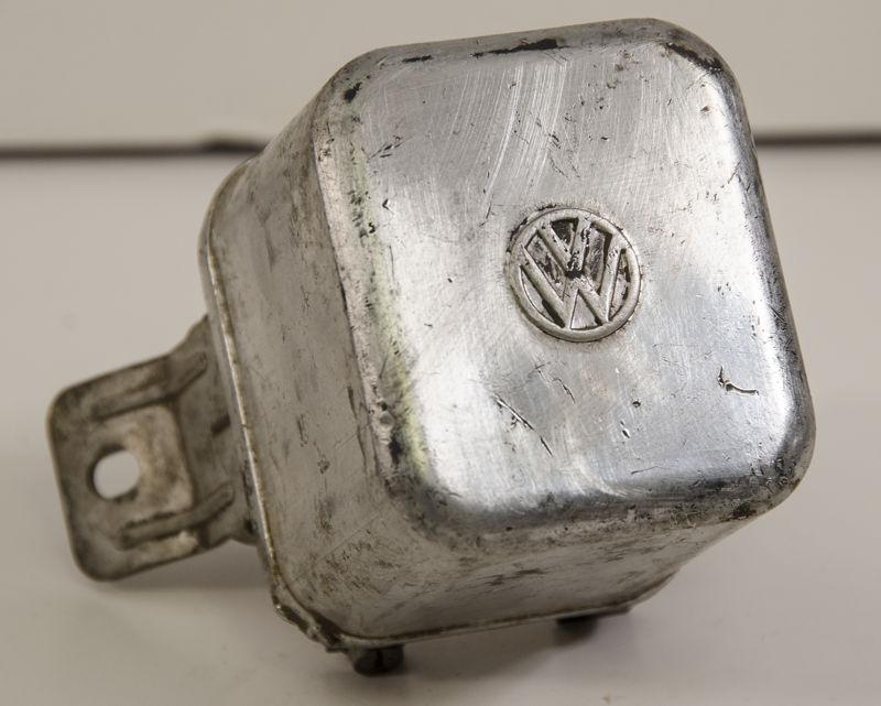 Rare volkswagen voltage regulator, 6 volt, 113 903 801 g