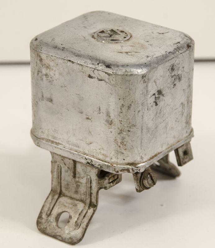 RARE VOLKSWAGEN VOLTAGE REGULATOR, 6 VOLT, 113 903 801 G, US $30.00, image 2