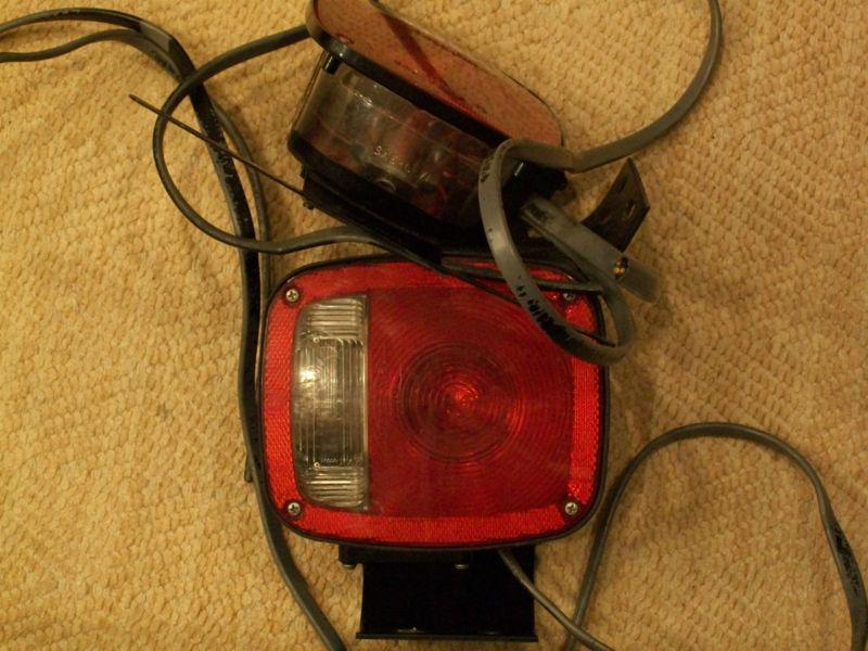 Set of 2 Vintage Signal Stat 9070 SAE STAIR 71 Trailer Lamps D.O.T. w/Mountings, US $6.99, image 6