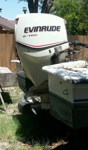Evinrude etec 150 all or might part out. i will ship.