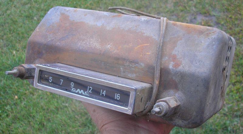 54 early 55 gmc truck radio hard to find original 6 volt 1954  55 chevy #2233396