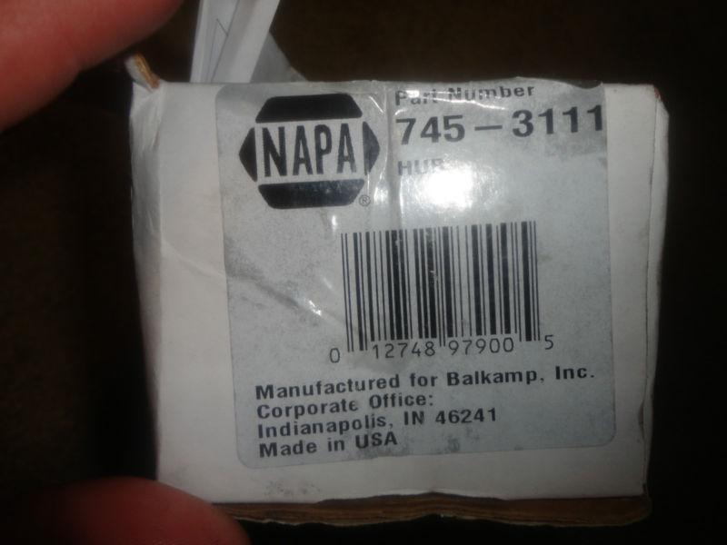 Find warn manual locking hubs 7453111 in Fairmont, West Virginia, US