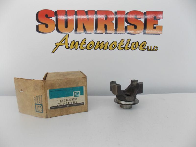 New genuine gm 14039582 propeller shaft pinion flange brand new!! free shipping!