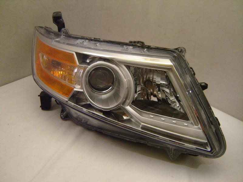 Honda odyssey right halogen headlight 11 12 13 oem 