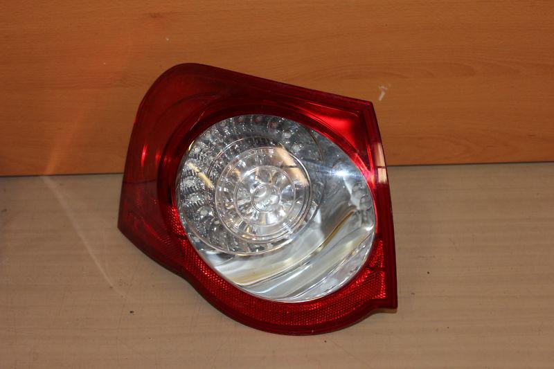07 08 09 10 2010 vw volkswagen passat sw taillight light genuine factory led l