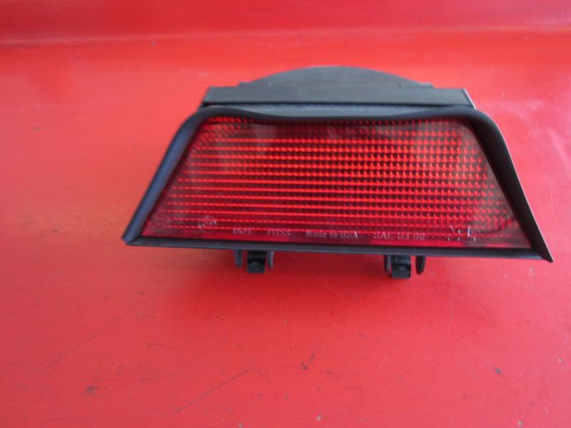Find BMW E36 325i THIRD STOPLAMP / 3RD BRAKE LIGHT / TAIL LIGHT 182 in
