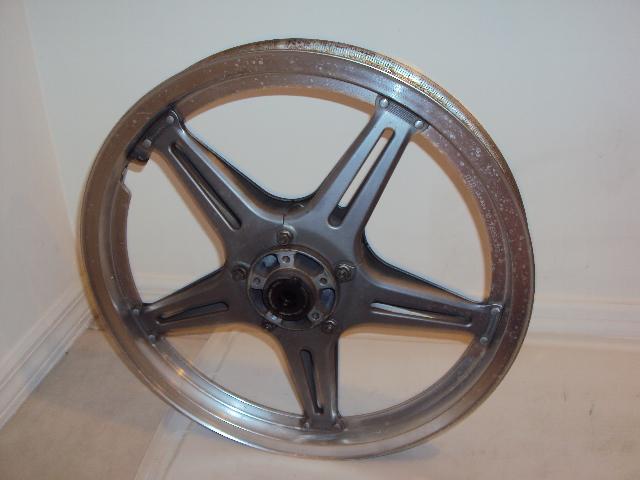 Honda goldwing gl-1000 front wheel