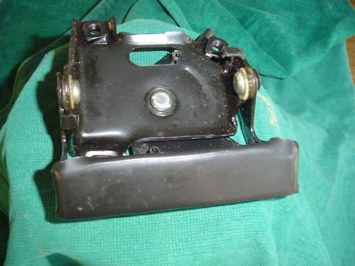 1967-72 chevy and gmc truck tail gate latch
