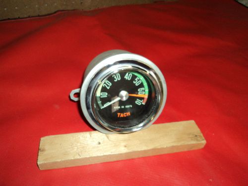 Corvette 1961 late/ 1962 hi horse tach assembly    1961  1962