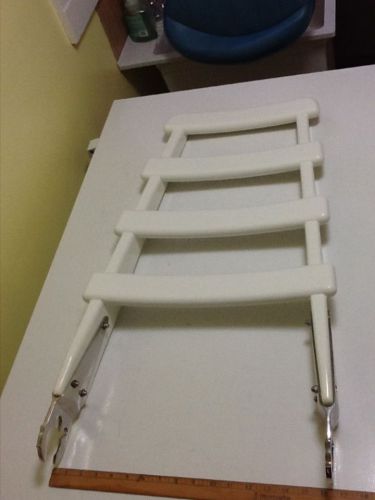 New pompanette fighting chair back rest for large 130 tour.