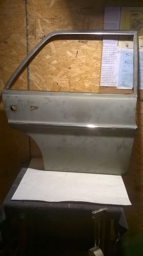 Mercedes w114 rear right door chassis w114.115