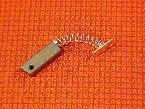 Brush, alternator, 0.91" / 23mm l, 0.31" / 8mm w, 0.2" / 5mm h fits mitsubishi