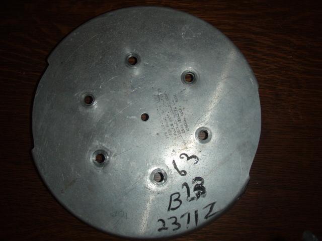 Piper front spinner plate 14426-000