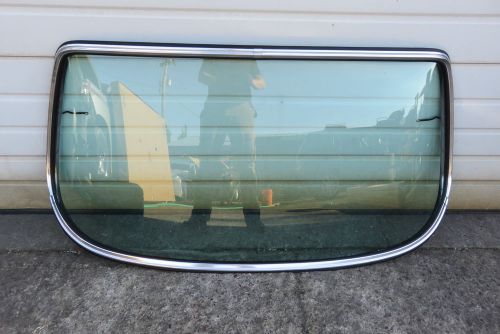 85 mercedes w123 300cd coupe rear window glass windshield oem