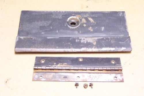 1971 1972 1973  ford mustang glove box door and hinge used