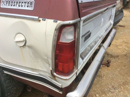 1979 plymouth trail duster left tail light bezel