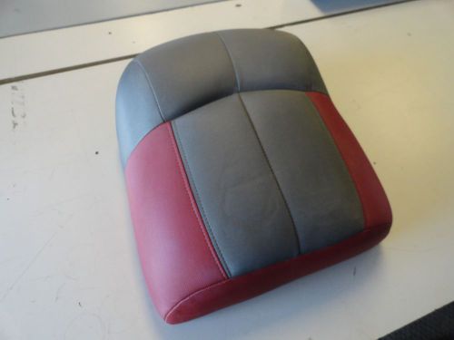 Stratos 294 xle seat cushion red / gray 18" x 16" x 8" 196220 marine boat